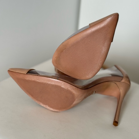 Schutz Fechado Salto Alto - Picture 4 of 5